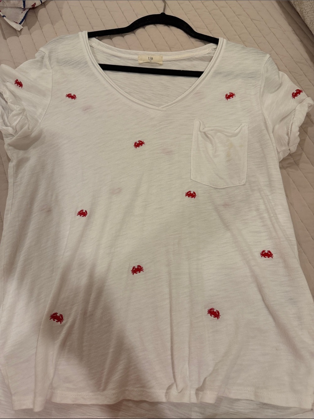 T.La White Short Sleeve Tee with Red Crab Embroidery